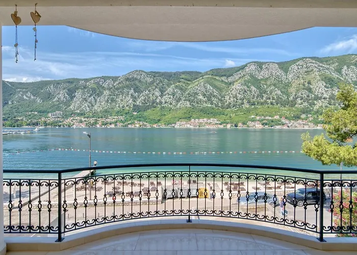The Golden Luxury Apartments