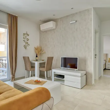 The Golden Luxury Apartments Котор Экстерьер фото