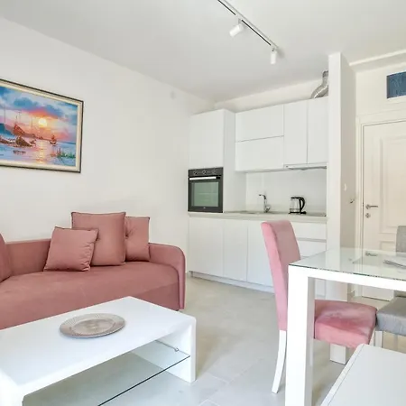 The Golden Luxury Apartments Котор Экстерьер фото