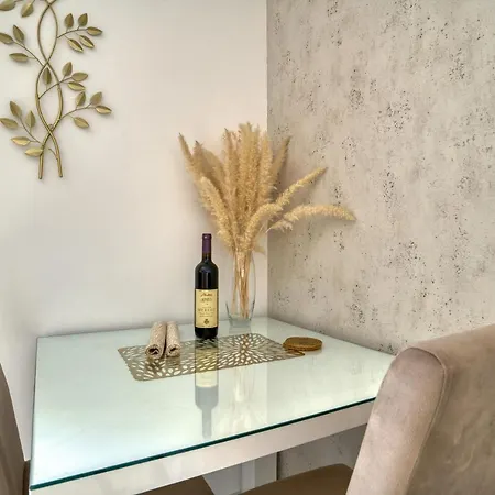 The Golden Luxury Apartments Котор Экстерьер фото