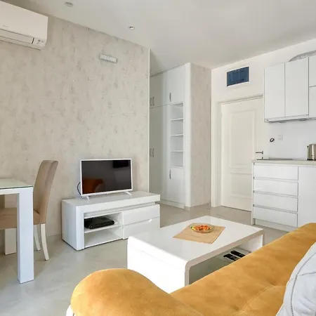 The Golden Luxury Apartments Котор Экстерьер фото
