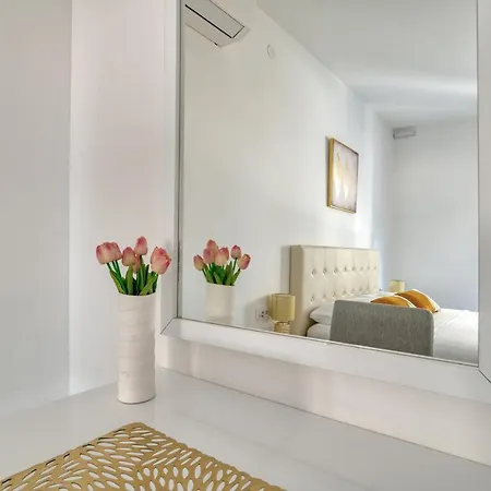 The Golden Luxury Apartments Котор Экстерьер фото