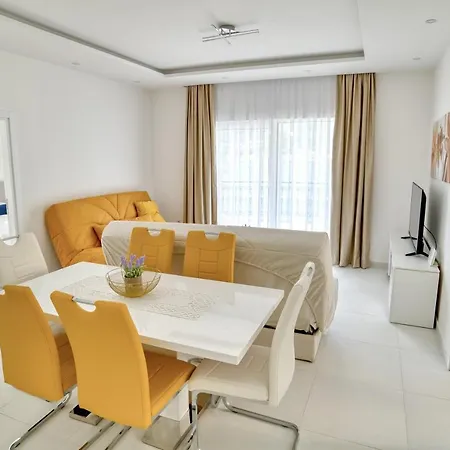 The Golden Luxury Apartments Котор Экстерьер фото