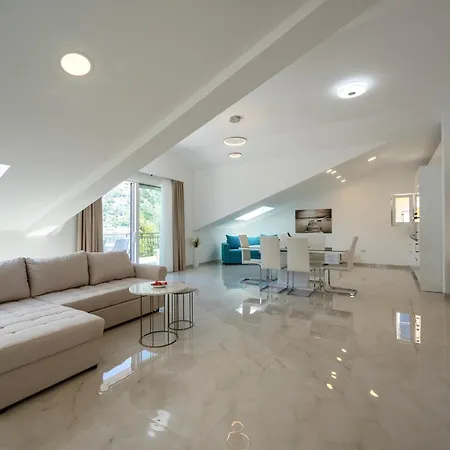 The Golden Luxury Apartments Котор Экстерьер фото