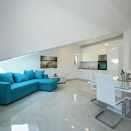 The Golden Luxury Apartments Котор Экстерьер фото