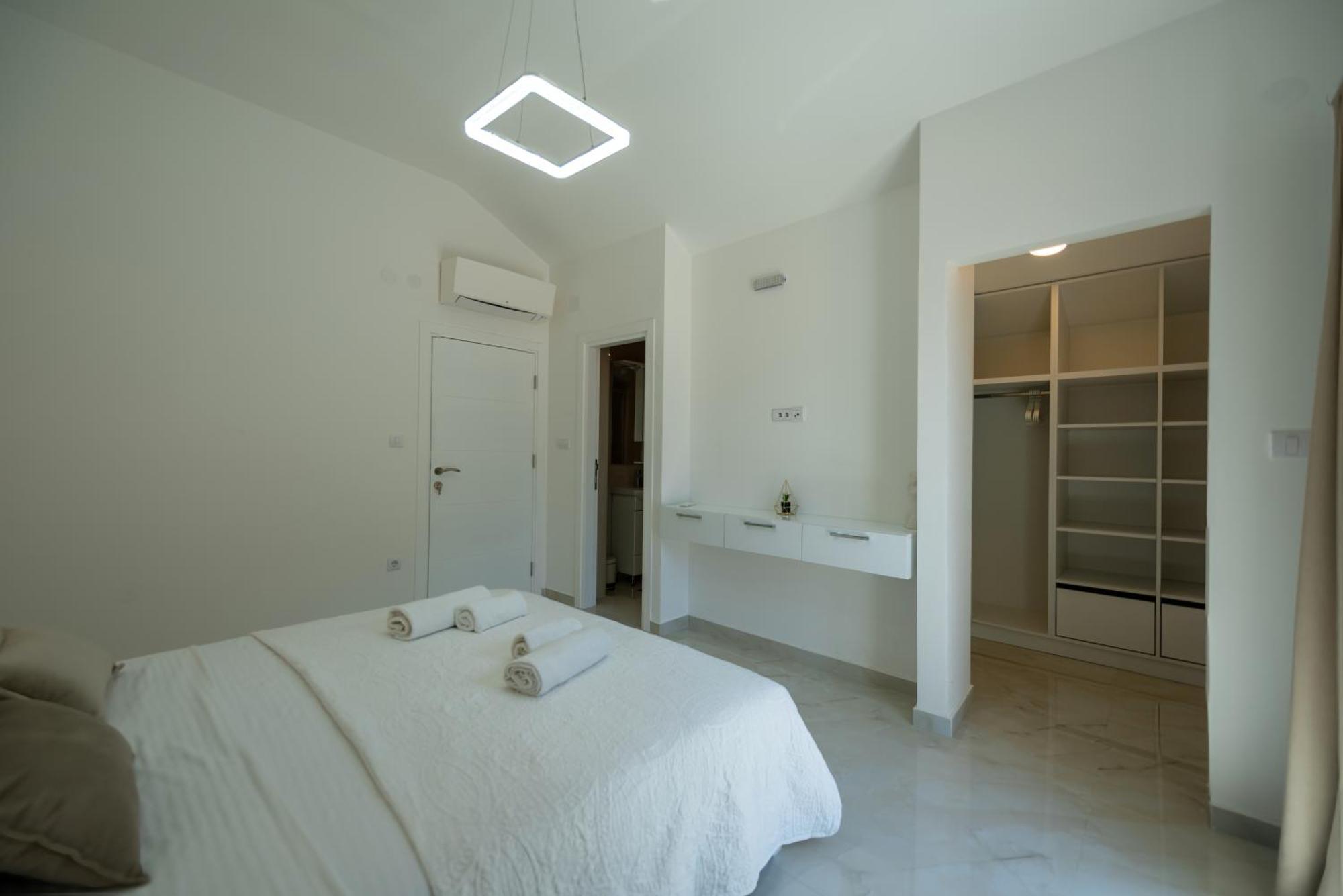 The Golden Luxury Apartment Kotor
