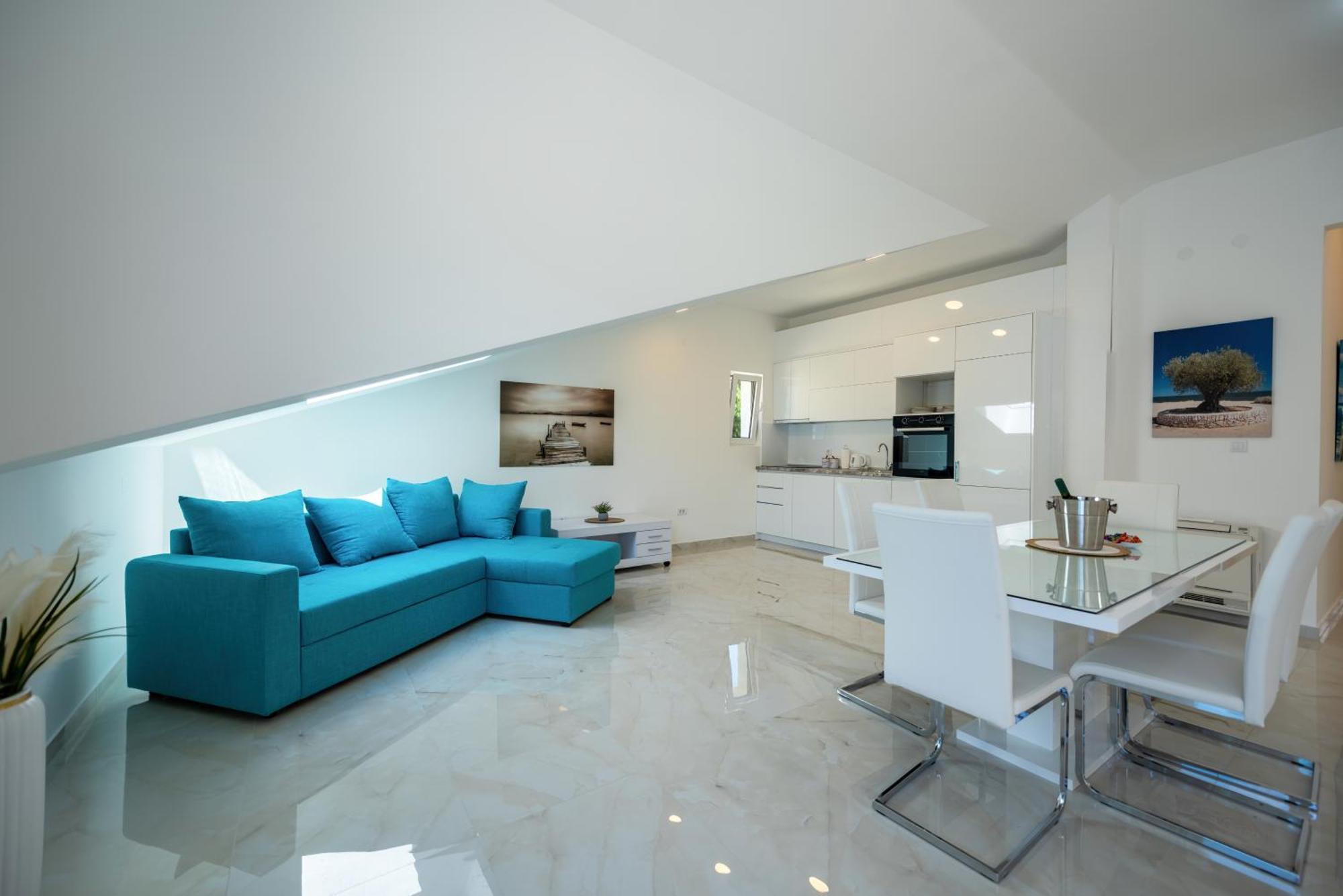 The Golden Luxury Apartment Kotor